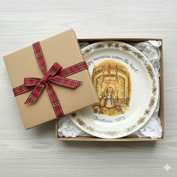 Vintage 1972 Holly Hobbie Christmas Plate – American Greetings Cat Collectible - Picture 2 of 13